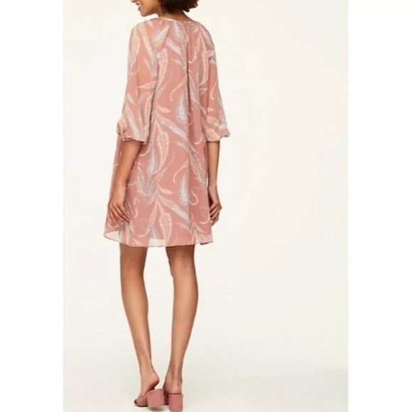 LOFT OUTLET Women’s Medium PAISLEY V NECK PLEAT FRONT BOHO SHIFT MINI DRESS - Picture 2 of 10